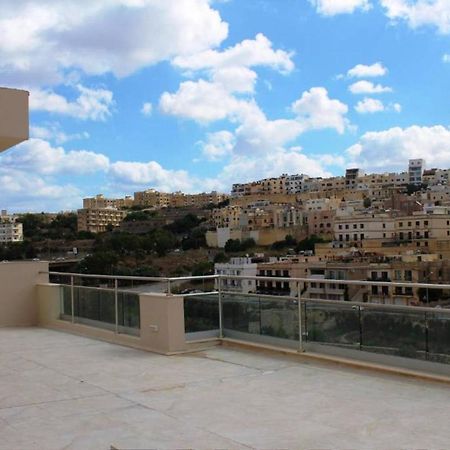 Villa Arjuza - Private Self Catering Bedrooms With Bathroom Is-Swieqi Exterior foto